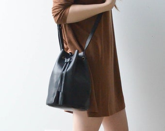 Black Midi Bucket Bag -  Leather Bucket Bag, Leather drawstring bag, Leather shoulder bag, Cowhide, Tassel detail