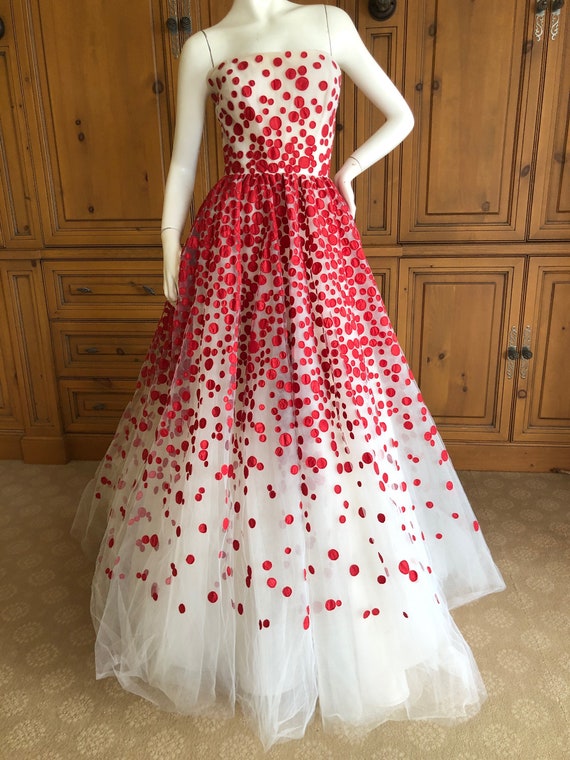 Oscar De La Renta Red Polka Dot Strapless Tulle Ball Gown - Etsy UK Oscar De La Renta Red Polka Dot Strapless Tulle Ball Gown - Etsy UK