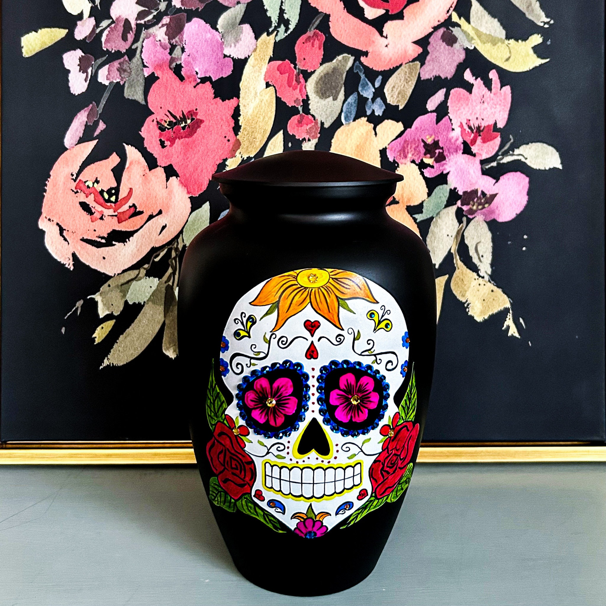 Skull ash urn clearance
