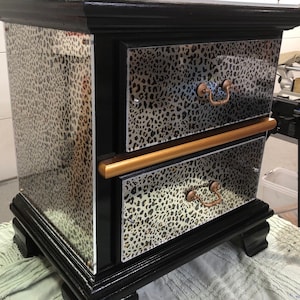 Leopard furniture - leopard print - leopard table - leopard - leopard fabric - Marilyn Monroe decor - leopard decor - leopard picture - nigh