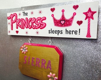 kids room decor girl - kids wall hanger - girls room decor - kids room sign - personalized kids signs - kids name signs - girls bedroom sig