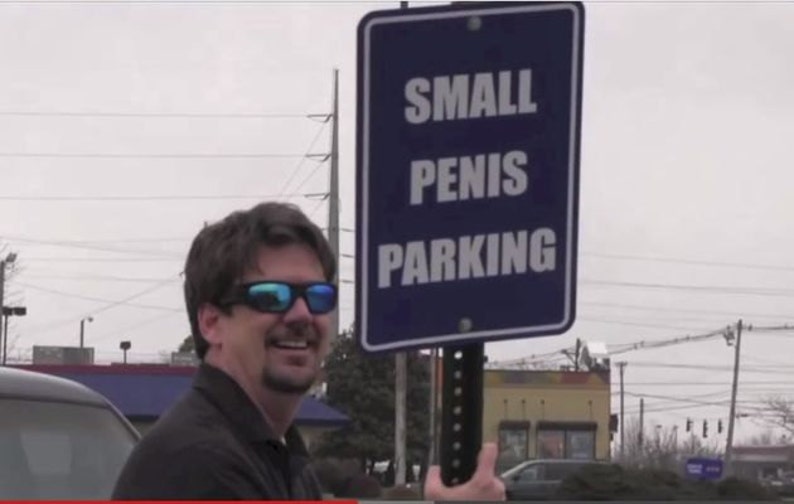 Small Penis Parking Sign  Prank  Gag Gift  Hilarious image 0