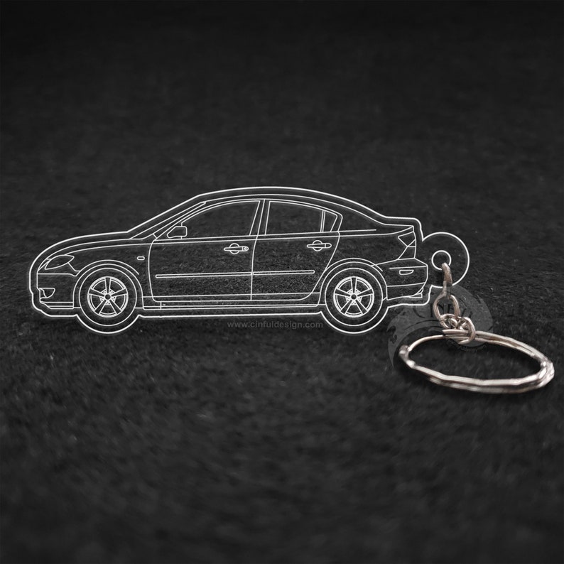 Speed 3 SP23 2005 4 Door Sedan Laser Cut Keychain 画像 1