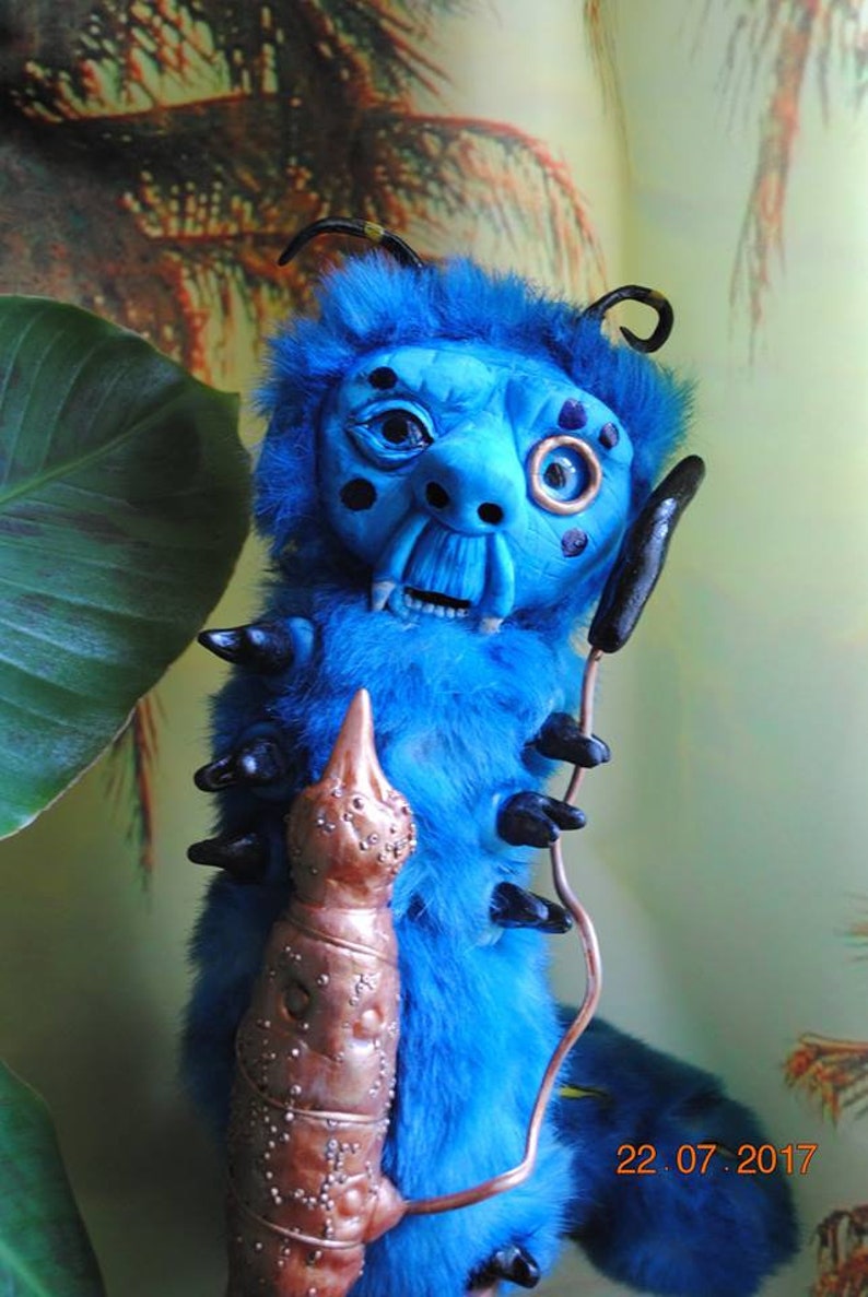 absolem figurine