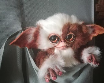 gizmo singing toy