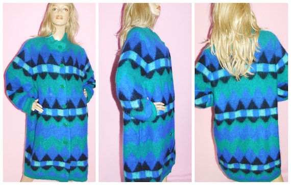 Vintage 80s Blue Green GEOMETRIC Chunky Knit OVERS