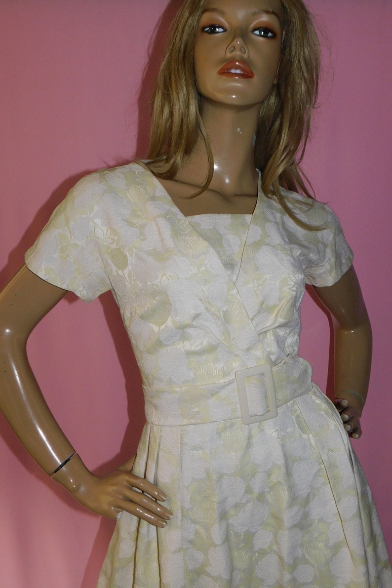 Vintage 1950s Lime Cream WEDDING Prom COCKTAIL Party dress 8 S Xs 50s Full Skirt Mid Century