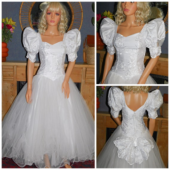 Vintage 80s White FAIRYTALE PRINCESS PUFF Slvd Bow Back Full Skirt Wedding Dress 6 Xs Xxs 1980s Kitsch Fantasy