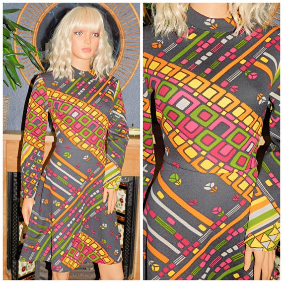 Vintage 60s 70s Multioloure GEOMETRIC Print MOD Scooter Dress 10-12 S M 1960s 1970s Crimplene