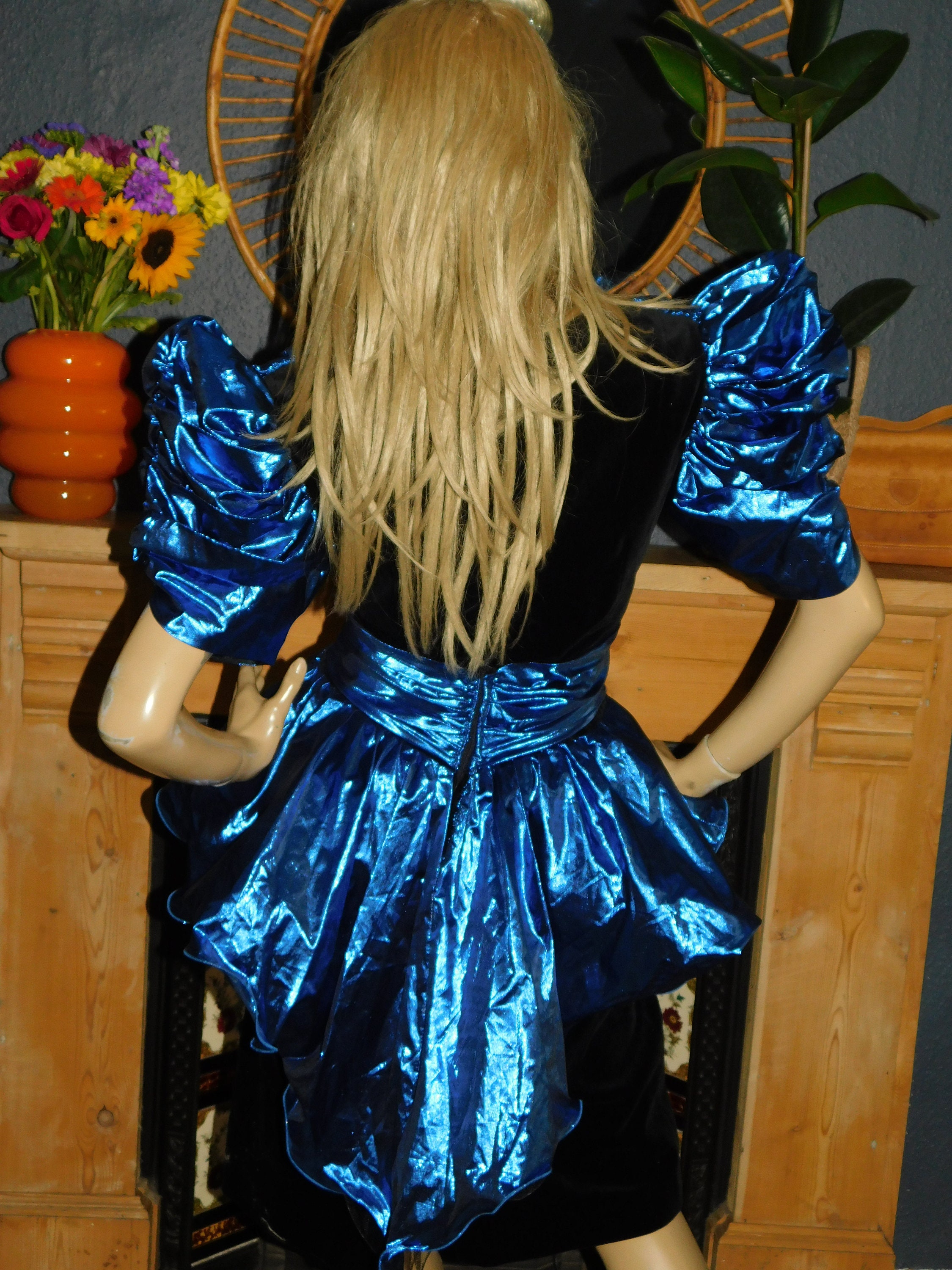 Vintage 80s Velvet Metallic Party Dress Black Green 8