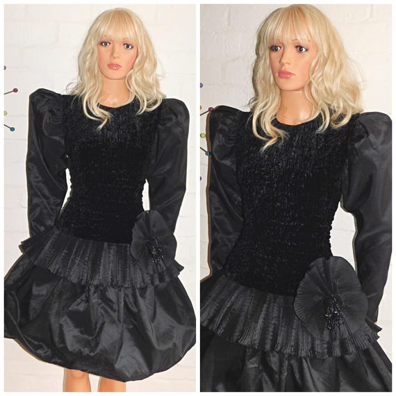 Vintage 80s Black Velvet Pleated BUBBLE Hem Drop Waist Prom Party Dress 10 12 S M 1980s Kitsch Cocktail Gothic Puffball