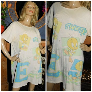 Vintage anni &#39;80, T-shirt a punto singolo gialla sottile con stampa di TWEETY, abito da notte M L, grafica anni &#39;80, stile francese sfacciato