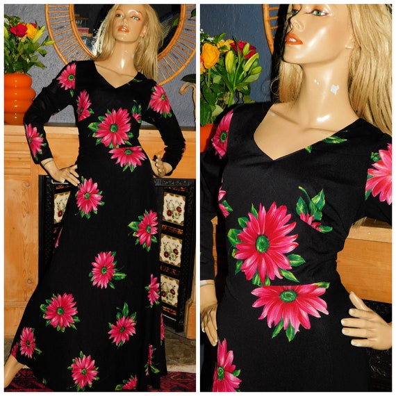 Vintage 70s BOLD Multicoloured FLORAL Print Maxi Dress 12 M 1970s Kitsch Black Pink Green