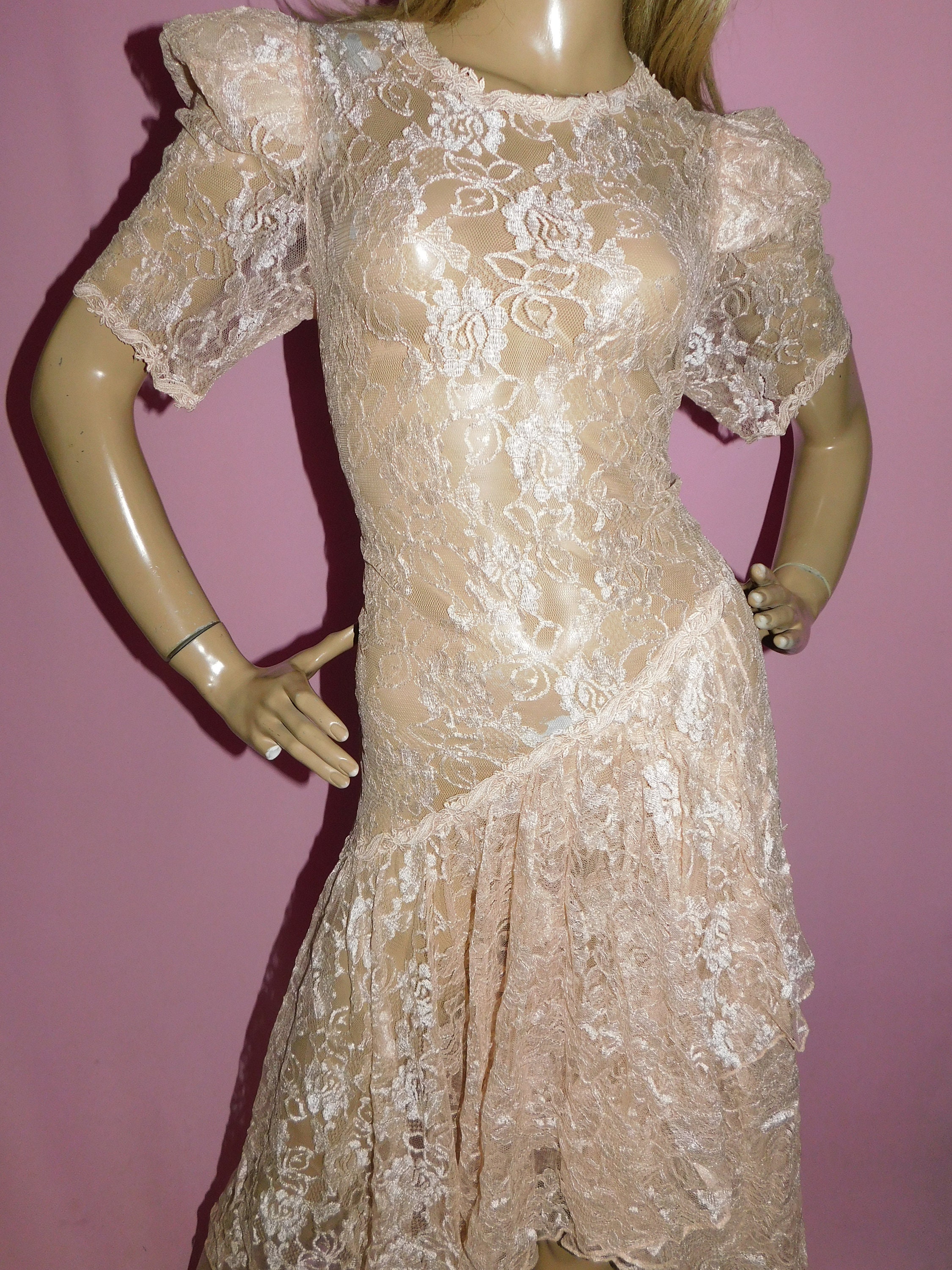 Vintage 80s does 20s Cream Peach SHEER LACE Drop Waist Trailing Dress 8