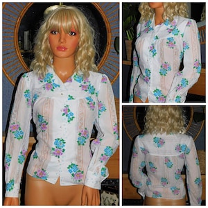 Vintage jaren &#39;70 Wit Veelkleurige BLOEMENprint Shirt Blouse 12-14 M Jaren 1970 Semi Sheer Leuke Knopen