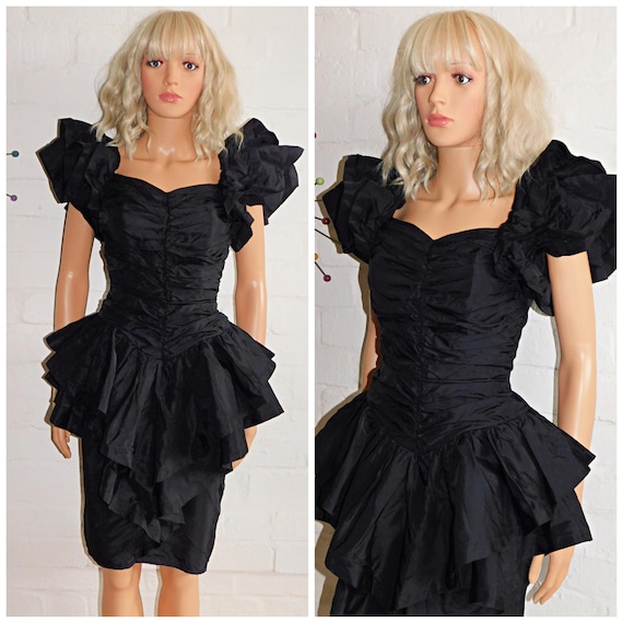 Vintage 80s Avant Garde Black PEPLUM ORIGAMI Ruffled Prom Party Dress 6 8 Xs 1980s Cocktail Kitsch Trashy