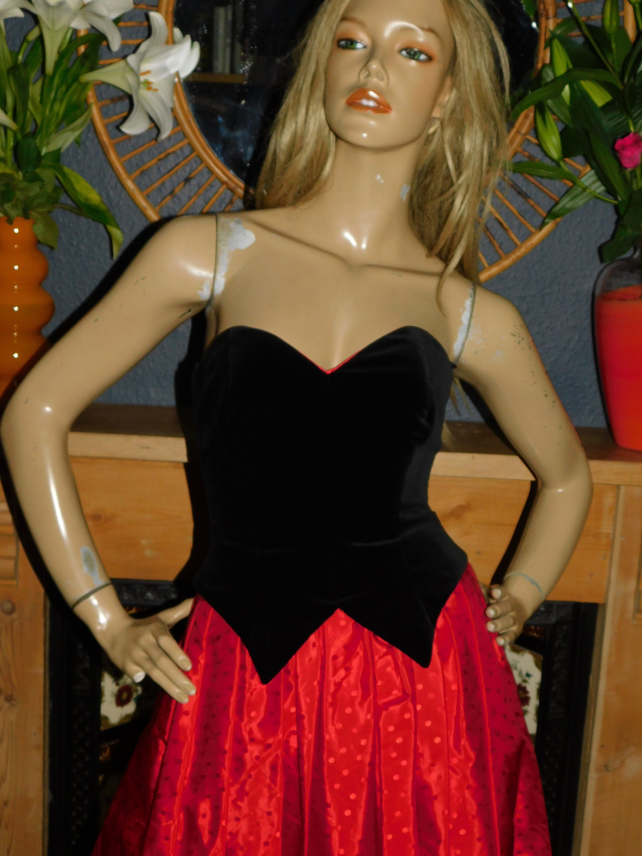 Vintage 80s After Five Black Velvet Strapless Bubble Dress – S → Hotbox  Vintage