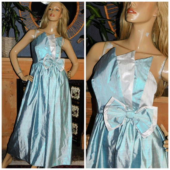 Vintage 80s Avant Garde PEPPERMINT Silver METALLIC BOW Wing Bust Strapless Prom Party Dress 8 S Xs 1980s Kitsch