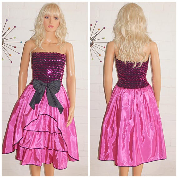 Vintage 80s Bubblegum Pink Black SEQUINNED Bow AVANT GARDE Ruffled Prom Party Dress 8 10 S 1980s Kitsch Extreme