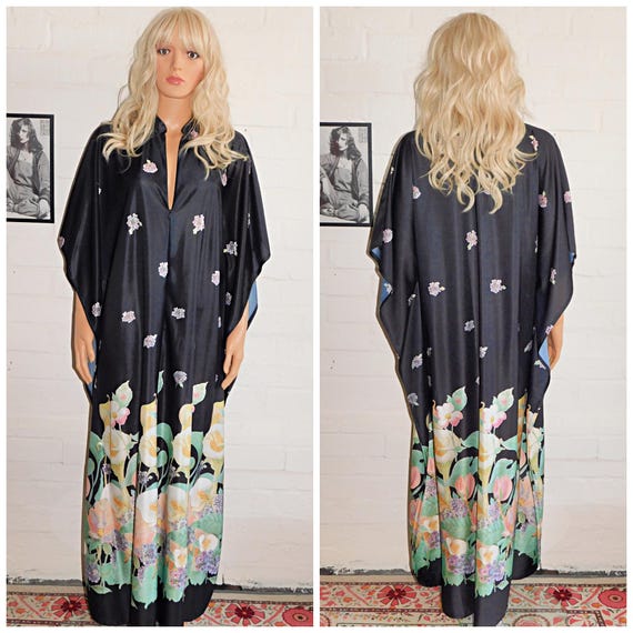 Vintage 70s 80s Black Multicoloured FLORAL Print Maxi Caftan 1980s 1970s Kaftan Hippy Hippie One Size