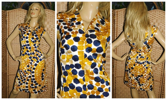 Vintage 60s MUSTARD Navy DOTTY Print MOD Scooter D