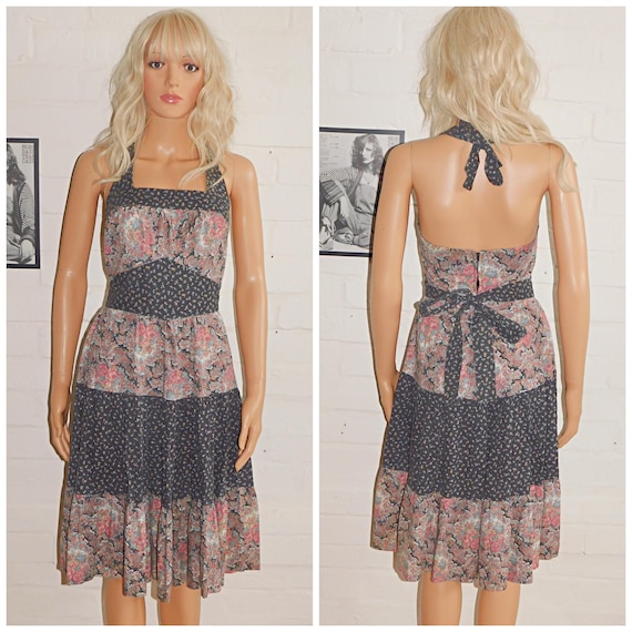 Vintage 70s Multicoloured Contrast Tiered BOHO FLORAL Print Backless Halterneck COTTON Dress 8 Xs 1970s Kitsch Sun Summer