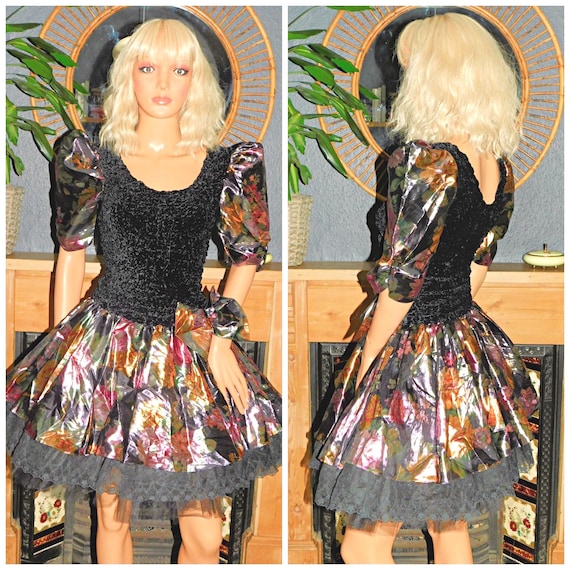 Vintage 80s Black METALLIC Floral BOW Prom Party Dress 8 S Xs 1980s Kitsch Cocktail Avant Garde Puff Slvd Vera Mont