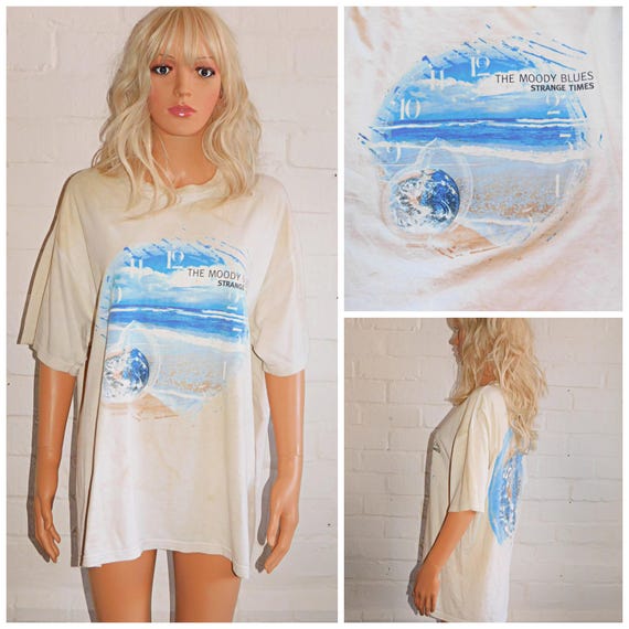 Vintage 90s MOODY BLUES Strange Times Tour T Shirt L 1990s Unisex Graphic Cotton Tee Trashed GIANT