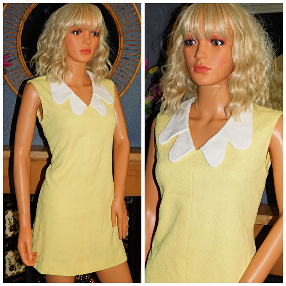 Vintage 60s Yellow White CONTRAST COLLAR Mini Mod GoGo Dress 12 M 1960s Kitsch Tunic Top