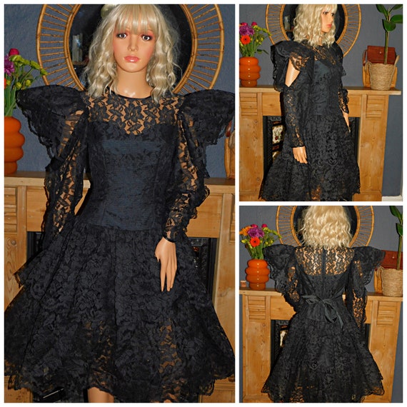 Vintage 80s AVANT GARDE EXTREME Puff Slvd Black Lace RaRa Prom Party Dress 8 S 1980s