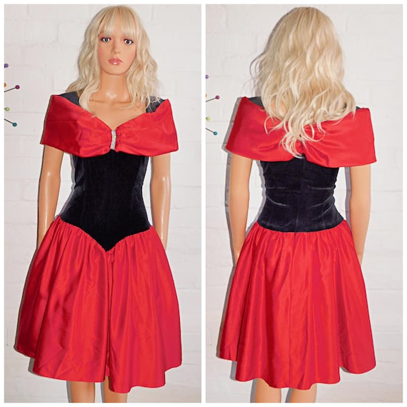 Vintage 80s Black Red Shawl Collar Prom Party Dress 12-14 M 1980s Kitsch VERA MONT Christmas