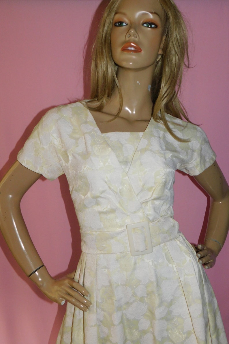 Vintage 1950s Lime Cream WEDDING Prom COCKTAIL Party dress 8 S Xs 50s Full Skirt Mid Century