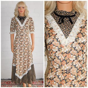 Vintage 70s Brown Tan Cream Contrast FLORAL CROCHET Trim Cotton Tiered Prairie Folk Maxi Dress 12 M 1970s Woodstock Festival Bohemian