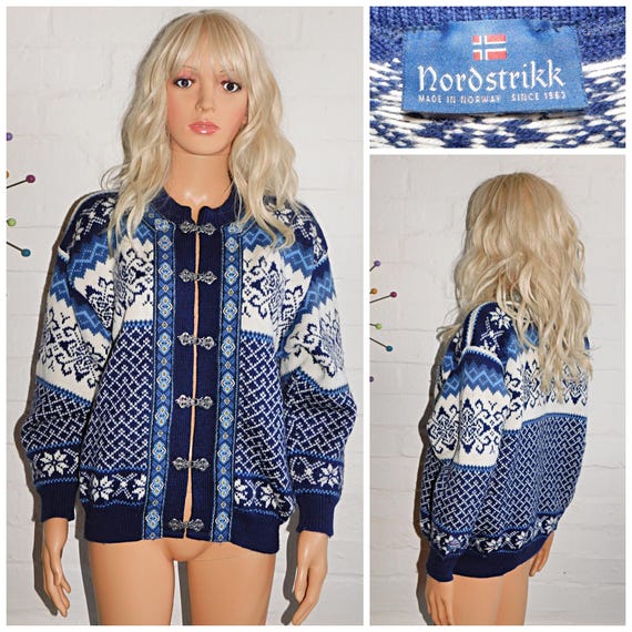 Vintage 90s Nordstrikk NORDIC PURE WOOL Cream/Blue Patterned Cardigan S M 1990s Christmas Scandinavian Norwegian Winter