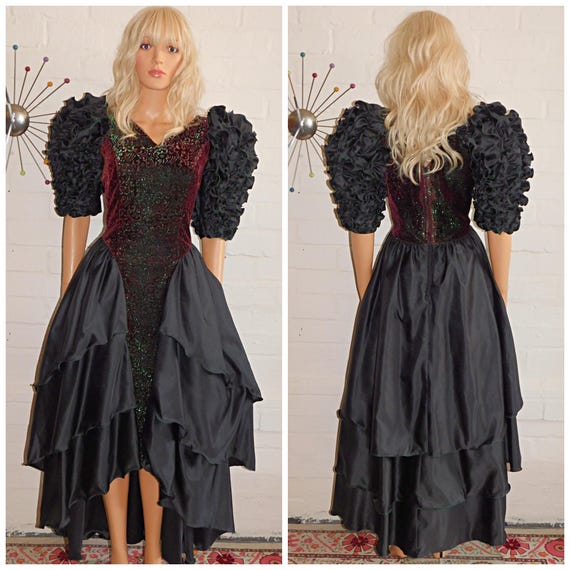 Vintage 80s Extreme Black RUFFLED Velvet Trim Gothic Princess Prom Party Dress 14 M 1980s Kitsch Halloween