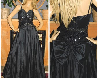 Vintage 80s Extreme Black SEQUIN BOW Princess Prom Party Dress 8-10 S 1980s Kitsch Evening Cocktail Halloween Gothic