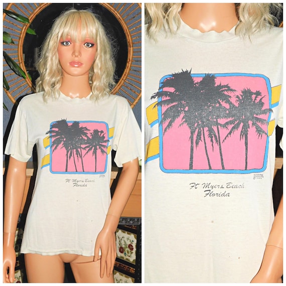 Vintage 80s TRASHED Soft Single Stitch Ft Myers Beach PALM TREE Print T Shirt S 1990s Unisex Graphic Tee 1989