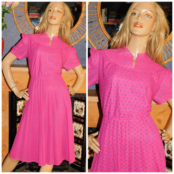 Vintage 70s BUBBLEGUM Pink Navy DOTTY Circle Print Accordion Pleated Day Dress 12-14 M 1970s