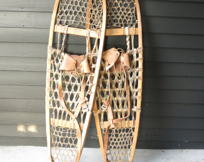 Vintage Canadian Snowshoes Faber Snowshoes Winter Holidays Decor Cabin