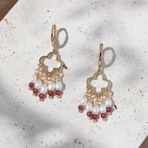 Drop earrings with freshwater pearls and garnets