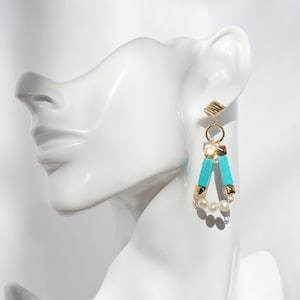 Earrings with turquoise and freshwater pearls