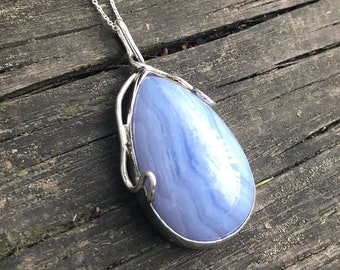 見事なブルーレースアゲートシルバーネックレス、カルセドニーアゲートネックレス、特別な作品、カルセドニーメンズネックレス、ブルーレースアゲートメンズペンダント