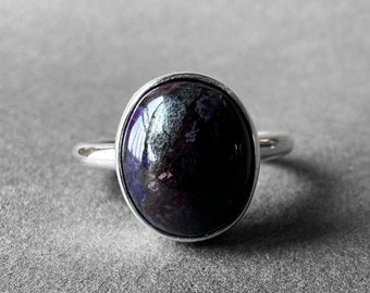 Bague en argent sugilite violet naturel, pierre sugilite africaine, bijoux uniques de TurkuazNaturalStones
