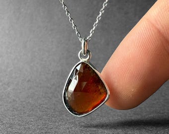 オレンジガーネットのペンダントネックレス オレンジガーネット ネックレス ｜ PX05492 – 大阪心斎橋 宝寿堂