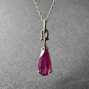 Minimalist Vivid Pink Color Rubellite Tourmaline Gold Necklace, Rubellite 14K Gold Pendant, Pink Tourmaline Gold Pendant, Special Piece