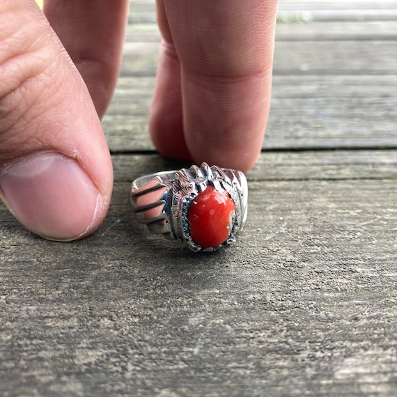 925 Sterling Silver Unique Coral Oval Shape Stone Ring - Gem O Sparkle