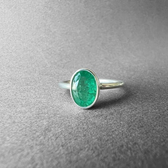 Natural Emerald Silver Ring, 1.8ct Zambian Emerald, Minimalist Design, One-of-a-Kind Jewelry