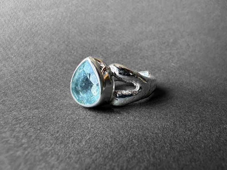 Fantastisk silverring med naturlig akvamarinsten, blå beryll-akvamarinring storlek 7, fars speciella samlingsstycke, antikens romersk konstdesign bild 3