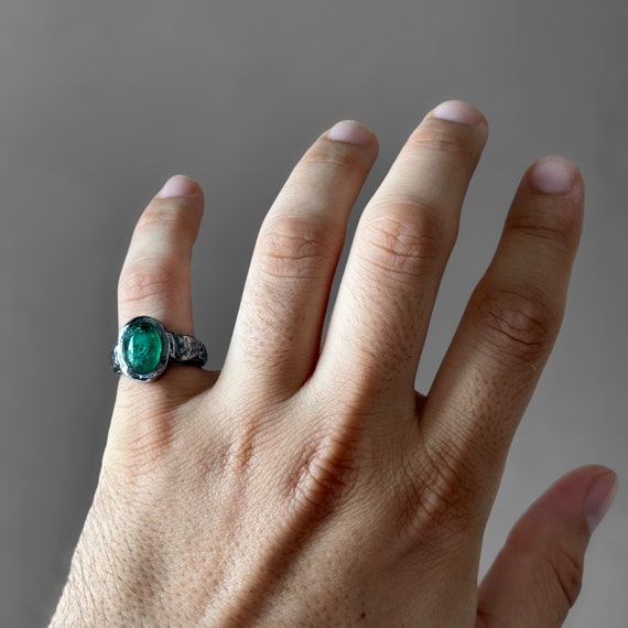 14k Emerald Cut Illusion Mosaic Solitaire Pinky Ring – FERKOS FJ