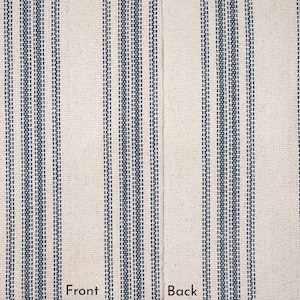 front and back view of the fabric. both sides look the same